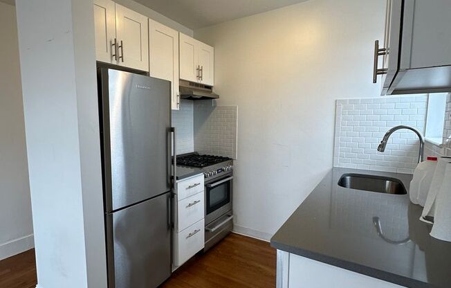 1 bed, 1 bath, 416 sqft, $1,900, Unit 105 Summer #406