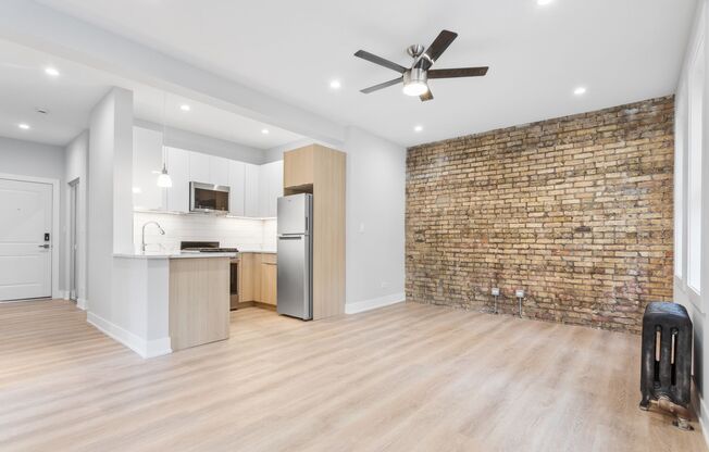 #1310 - The Villages of Eastlake