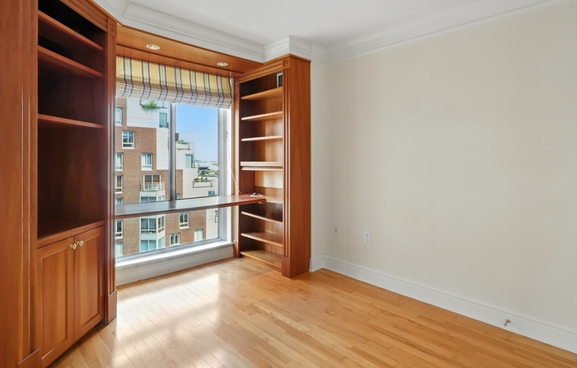 2 beds, 2 baths, 1,210 sqft, $5,500, Unit W907
