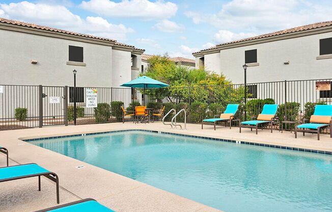 2 beds, 2 baths, $1,575, Unit 221