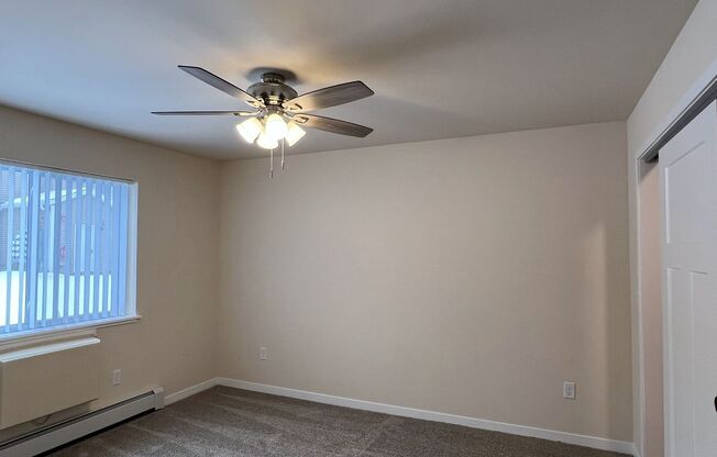 2 beds, 2 baths, 1,483 sqft, $1,675, Unit AT 709-33