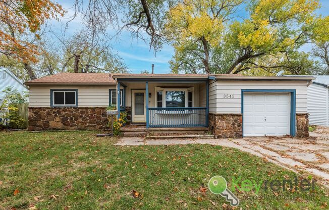 Cute 4bd/2ba within walking distance to South High!