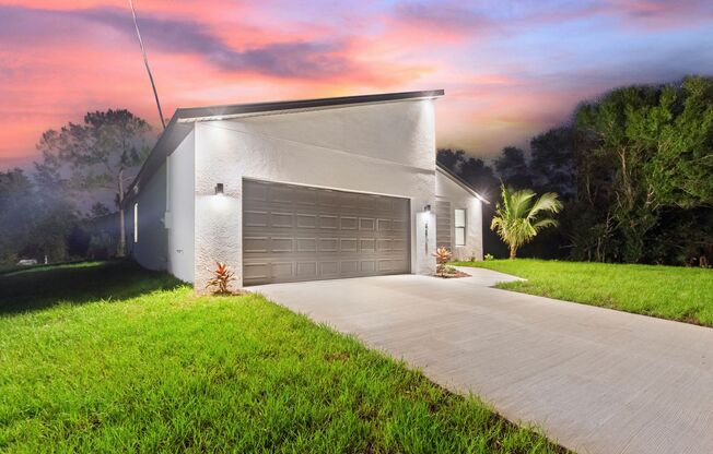 Deposit-Free! Modern, energy efficient home with ALL of the upgrades! North Port, FL