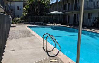 Swimming pool in center courtyard at Los Robles Apartments in Pasadena, California.