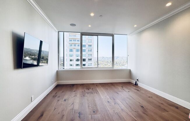 3 beds, 3.5 baths, 2,814 sqft, $19,995, Unit 1605
