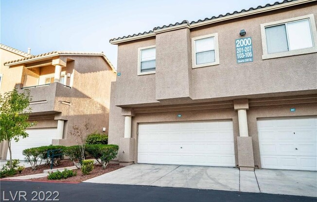 2000 Quartz Cliff Street