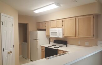 3rd Floor 2 Bedroom in River Oaks