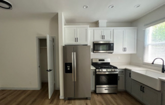 Studio, 1 bath, $1,650, Unit 107