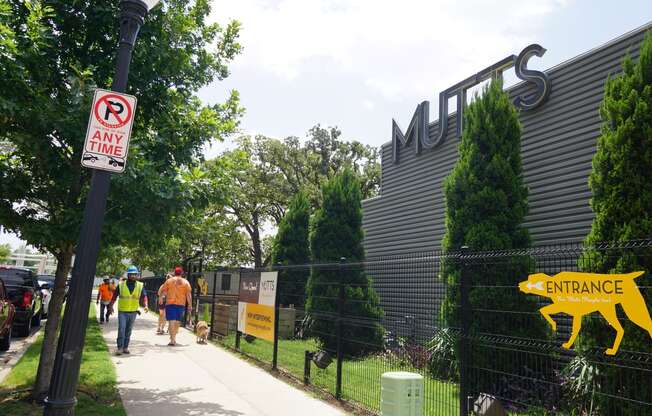 The Uptown next to Mutts Dallas Fort Worth Apartments