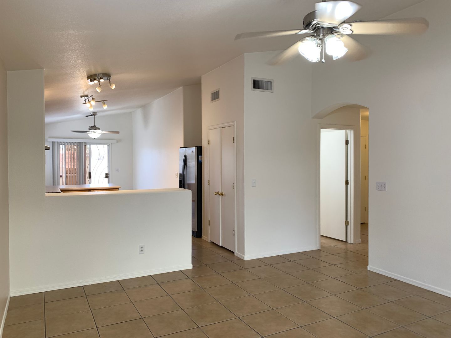Welcome to 2439 S Saint Pablo Dr., a spacious 3 bedroom, 2 bathroom home located in Tucson, AZ