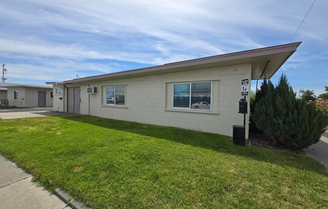 UP TO 1 MONTH FREE! Remodeled 3 bedroom!!