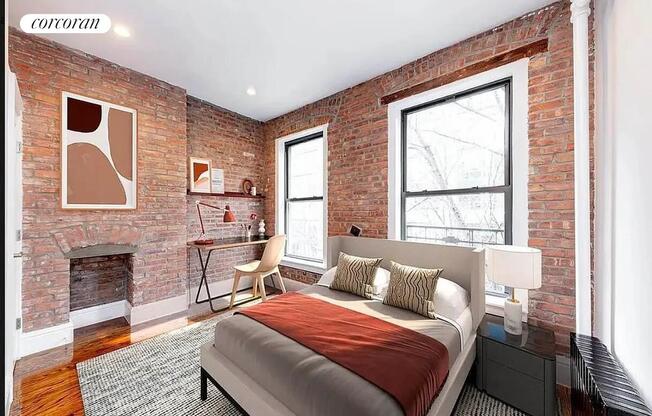 266 W 25 ST