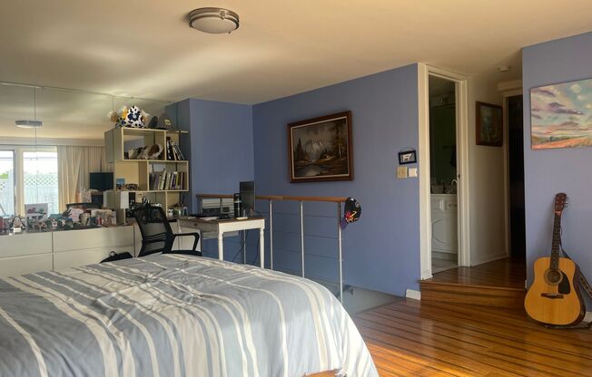 1345 Astor
