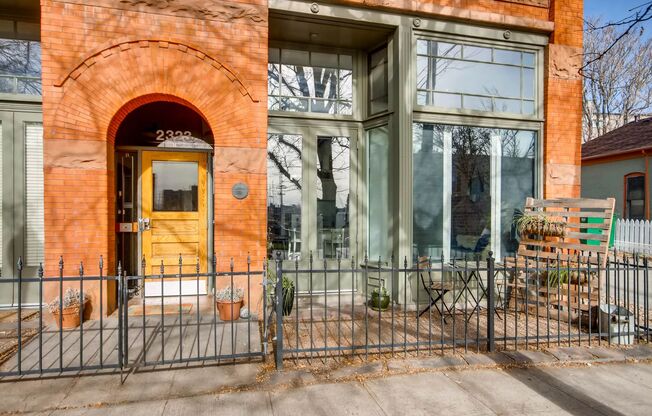 2323 W. 30th Ave