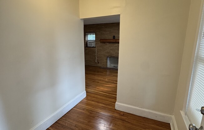 7 Monastery Rd