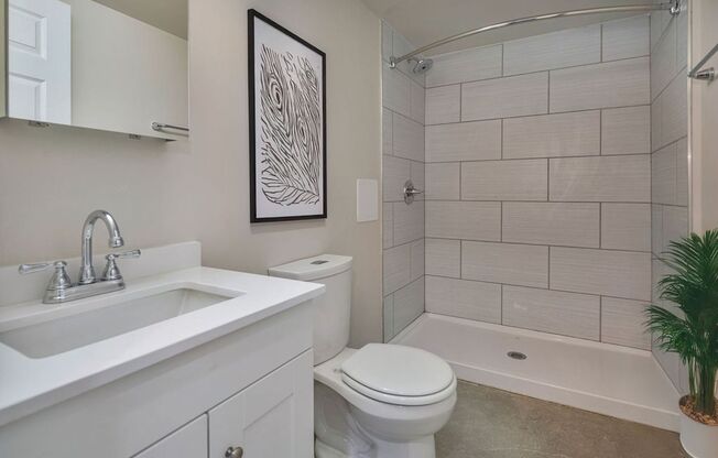 2 beds, 2 baths, 775 sqft, $1,581, Unit 302