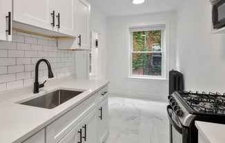 5033 5041 N SHERIDAN RD