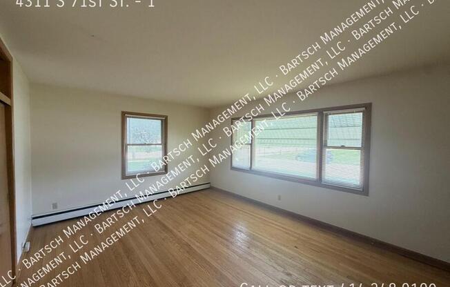 4311 S 71 ST