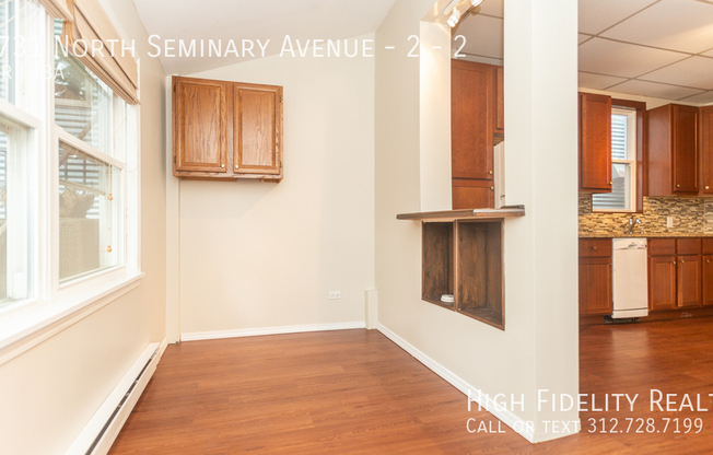 2731 North Seminary Avenue