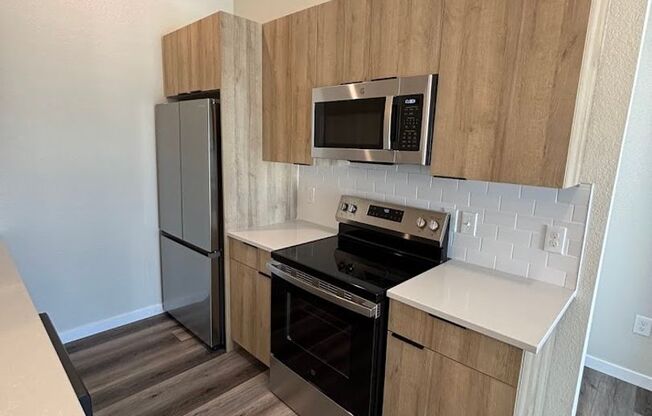 2 beds, 2 baths, 720 sqft, $1,849, Unit 820 #302
