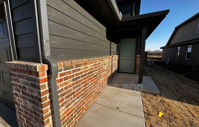 10810 NW 119 PL