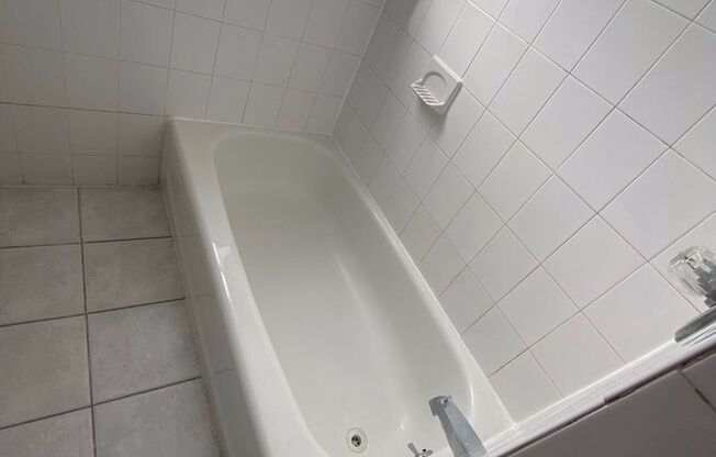 531 - Golden Crest 531 34th Street, LLC