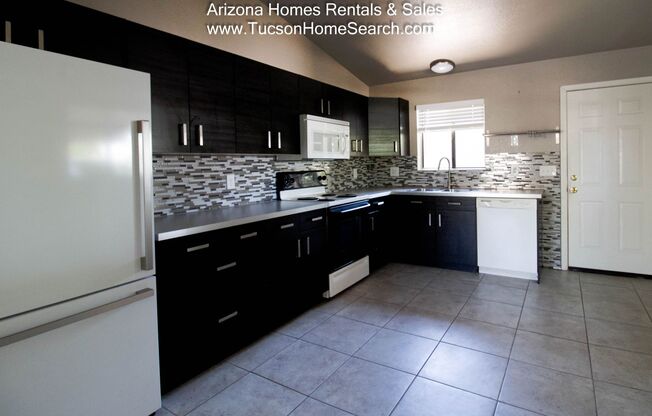 Arizona Homes Rentals and Sales