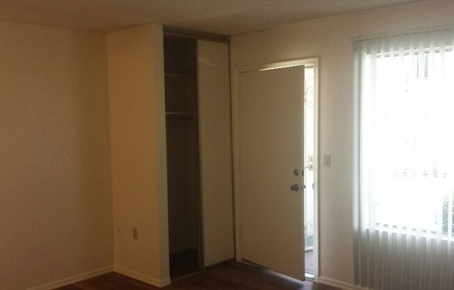 1 bed, 1 bath, 600 sqft, $845, Unit Unit 125