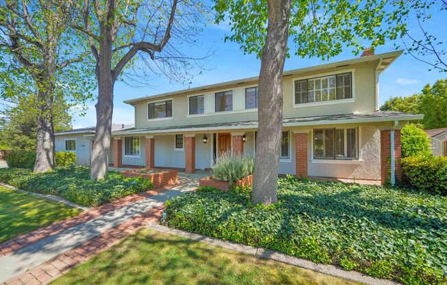 Executive Saratoga Home | Pool & Spa | Lynbrook High School District