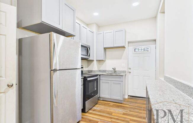 3 Bedrooms 2 Full bath Home - Harrisburg Pa