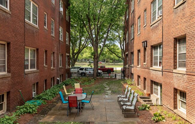 1 bed, 1 bath, $1,195, Unit 31