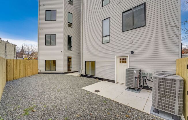 Nova Commons - 4200 Lancaster Avenue