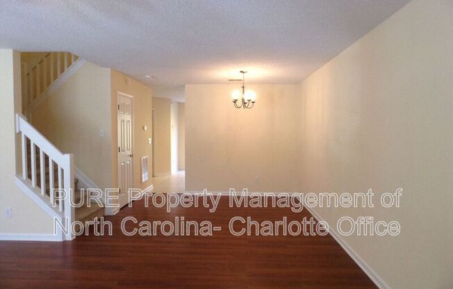1867 FRST SIDE LN