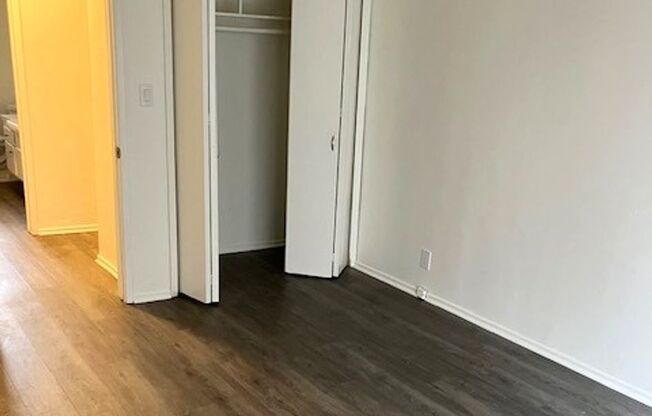 1 bed, 1 bath, $2,495, Unit 214