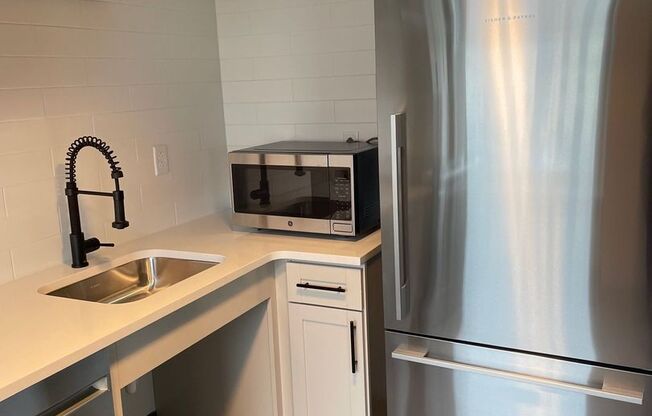 1 bed, 1 bath, 500 sqft, $1,350, Unit 403