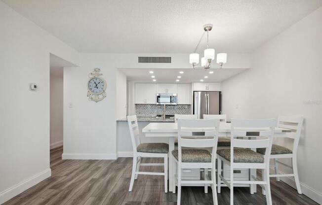 450 S GULFVIEW BLVD