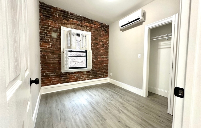22 POMPEII ST