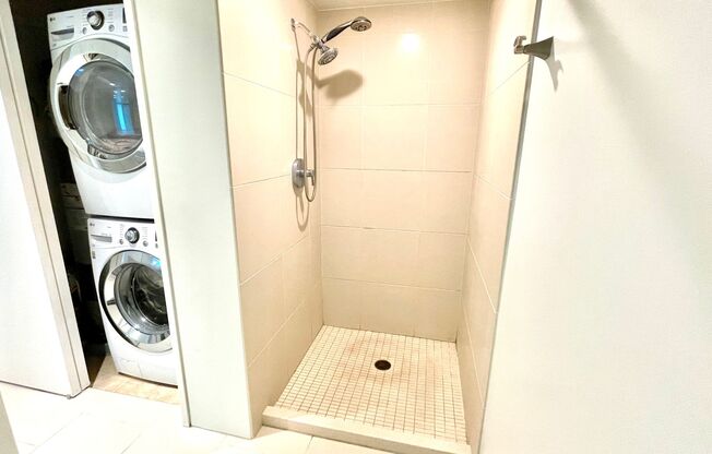 2 beds, 2 baths, $4,100