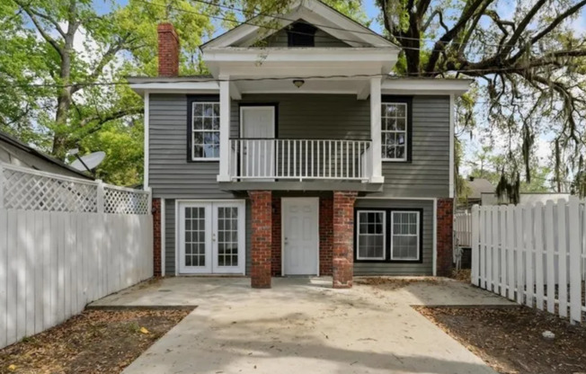 Charming 4BR Downtown Savannah Home with Modern Updates & Prime Location