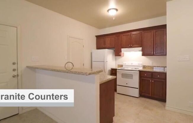 2 beds, 2 baths, 1,005 sqft, $1,215, Unit Canteras Real 29