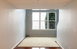 346 DUNSMUIR TER