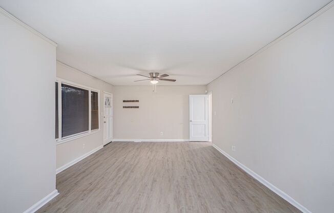 Newly Renovated 4BR/2BA in Forest Park!