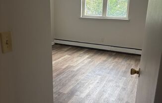 1 bed, 1 bath, 650 sqft, $1,150, Unit 205