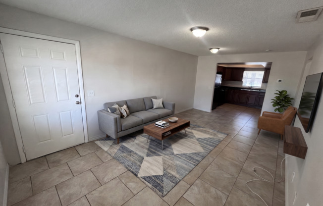 7106 - 7108 S Kissimme St.