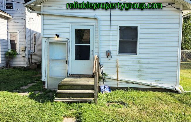 239 E Woodland Ave