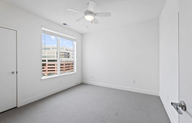 1 bed, 1 bath, 676 sqft, $1,600, Unit 510