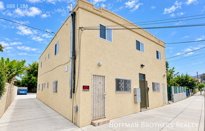 441 W SANTA CRUZ ST