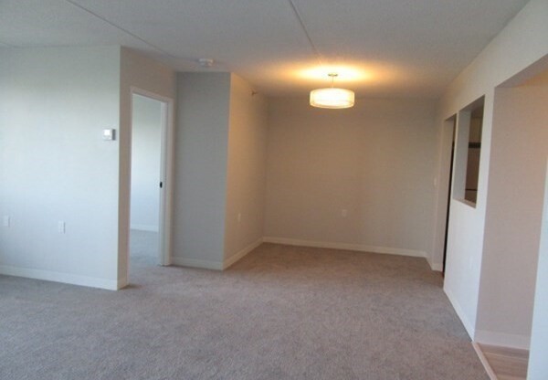 2 beds, 2 baths, 1,071 sqft, $2,400, Unit 502