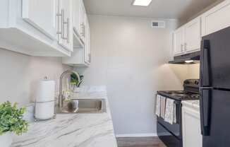 Welcome to Warwick Village Apartments