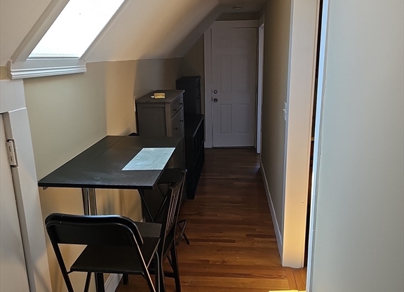 7 HARWOOD ST